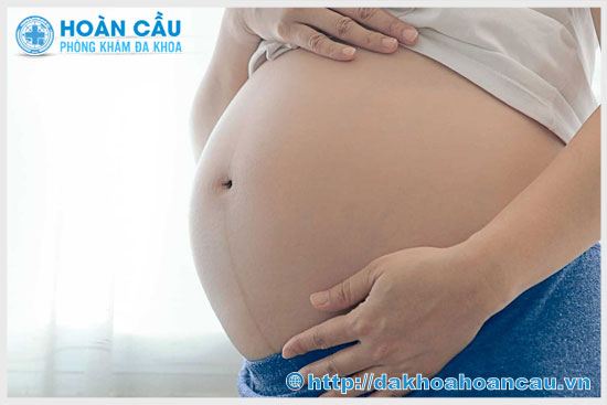 Mang thai ngoài tử cung cũng là nguyên nhân gây đau bụng dưới